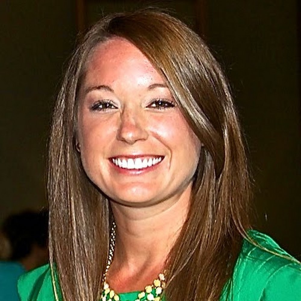 Meet your Posher, Carrie